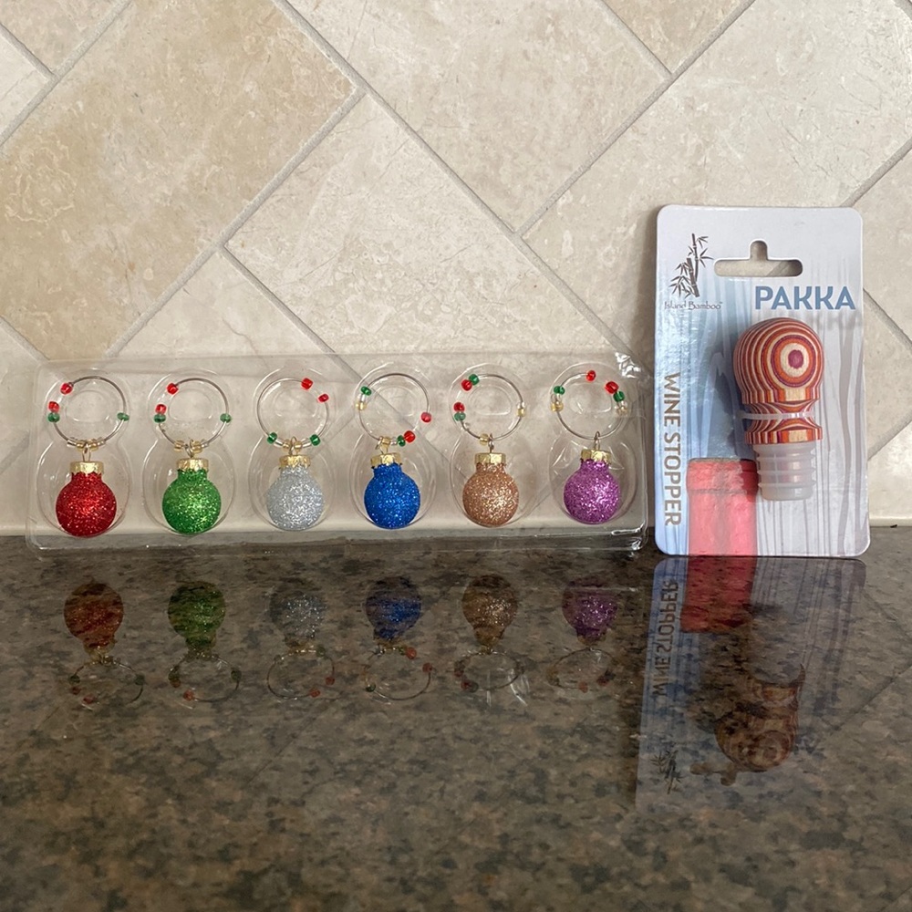 Wine stopper and Christmas glass charms